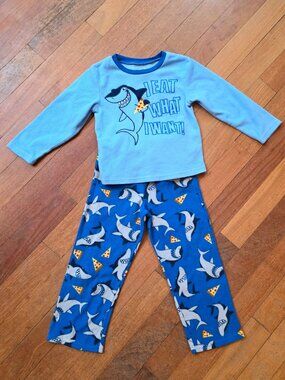 Up-Late "I Eat What I Want" Shark 2-Piece Pajama Set Size 6